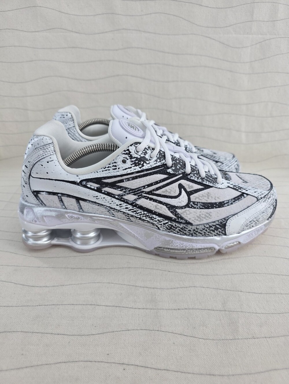 Nike Men Shox Ride 2 White Metallic Platinum Black Silver Shoes IB8174-100 Sz 10